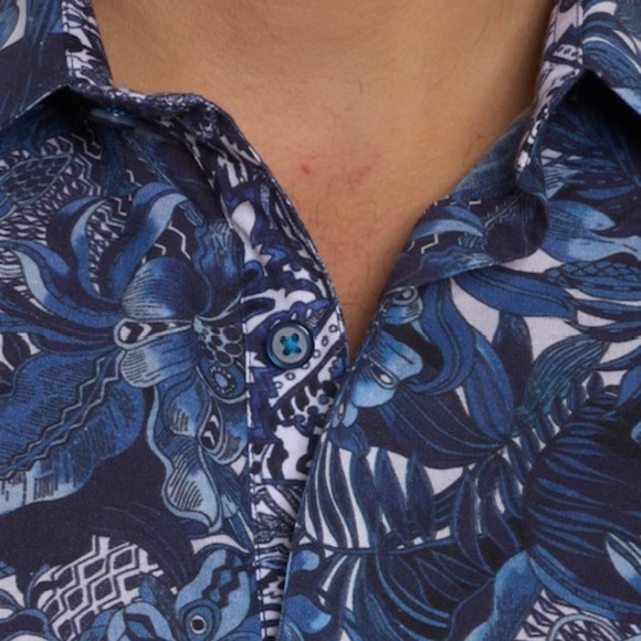 Robert Graham rambling shirt, NEW WITH TAGS - Picture 11 of 14